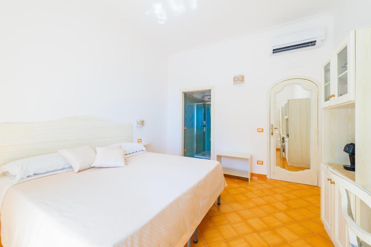 Casa Pietro Hotel Positano Bagian luar foto